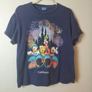 Vintage Y2K DISNEY Disneyland Graphic T Shirt
